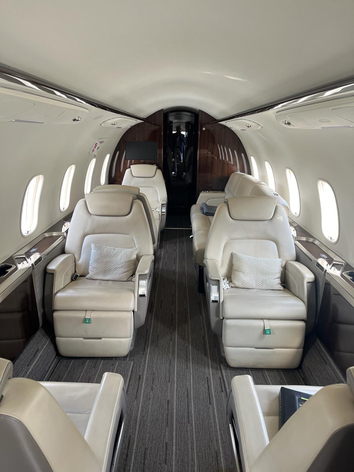 Challenger 350